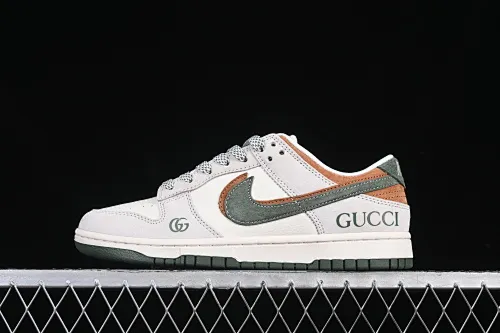 All categories Nk SB Dunk Series Nk SB Dunk Low High-end customized low-top sneakers Nk SB Dunk Low Gucci co-branded Pig Eight Brown Green Hook Anniversary high-end customized low-top casual sneakers DM6868-026